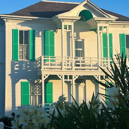 Lotus Galveston Hotel ภายนอก รูปภาพ