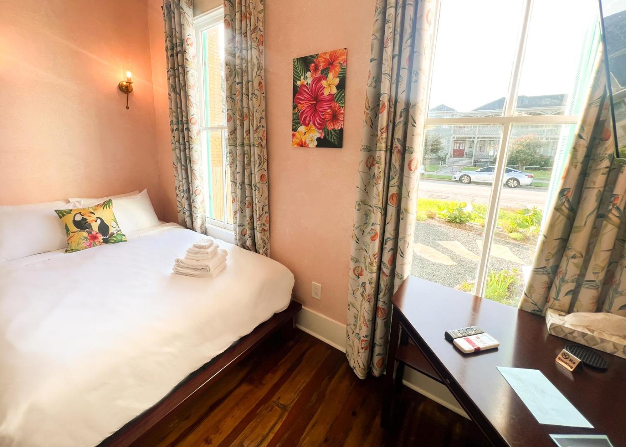 Lotus Galveston Hotel ภายนอก รูปภาพ